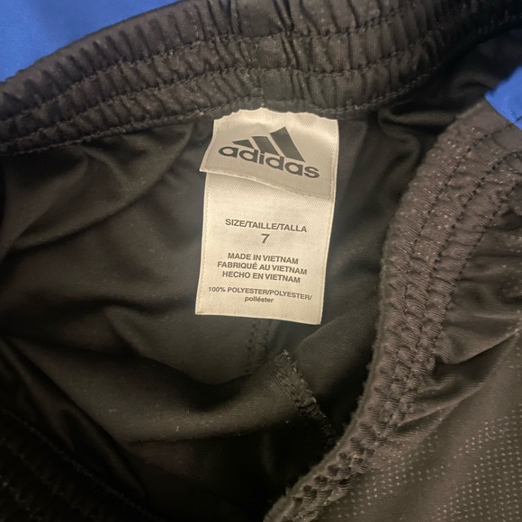 3-piece Adidas Shorts and Shirt - size 7 - Picture 2 of 4